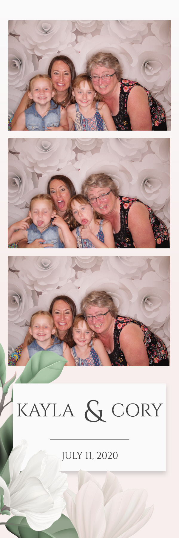 Kayla and Cory Wedding | View more photos from the event at gallery.photoboothbillings.com/u/PhotoBoothBillings/Kayla-and-Cory-Wedding